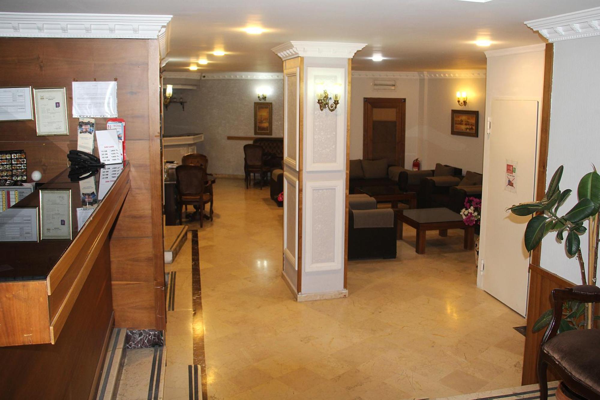 Lyon Hotel Истанбул Екстериор снимка